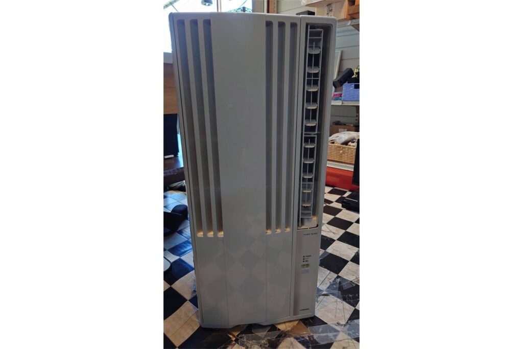 コロナ ウインドエアコン CW-1622R 商品全体