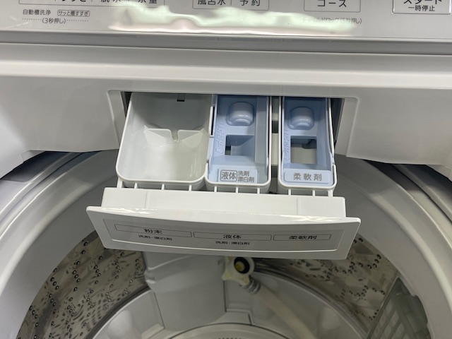 Panasonic NA-FA7H2 洗剤投入口・液体洗剤と柔軟剤を分けて投入できる2槽トレイ構造