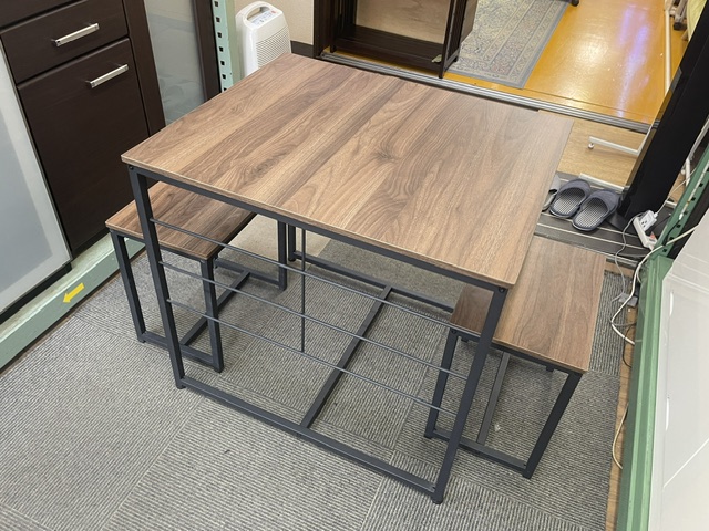 品質表示ラベル（ニトリ 食卓3点セット・商品コード8700512）